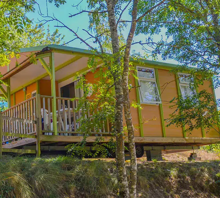 Chalet Confort Acacia proche piscine